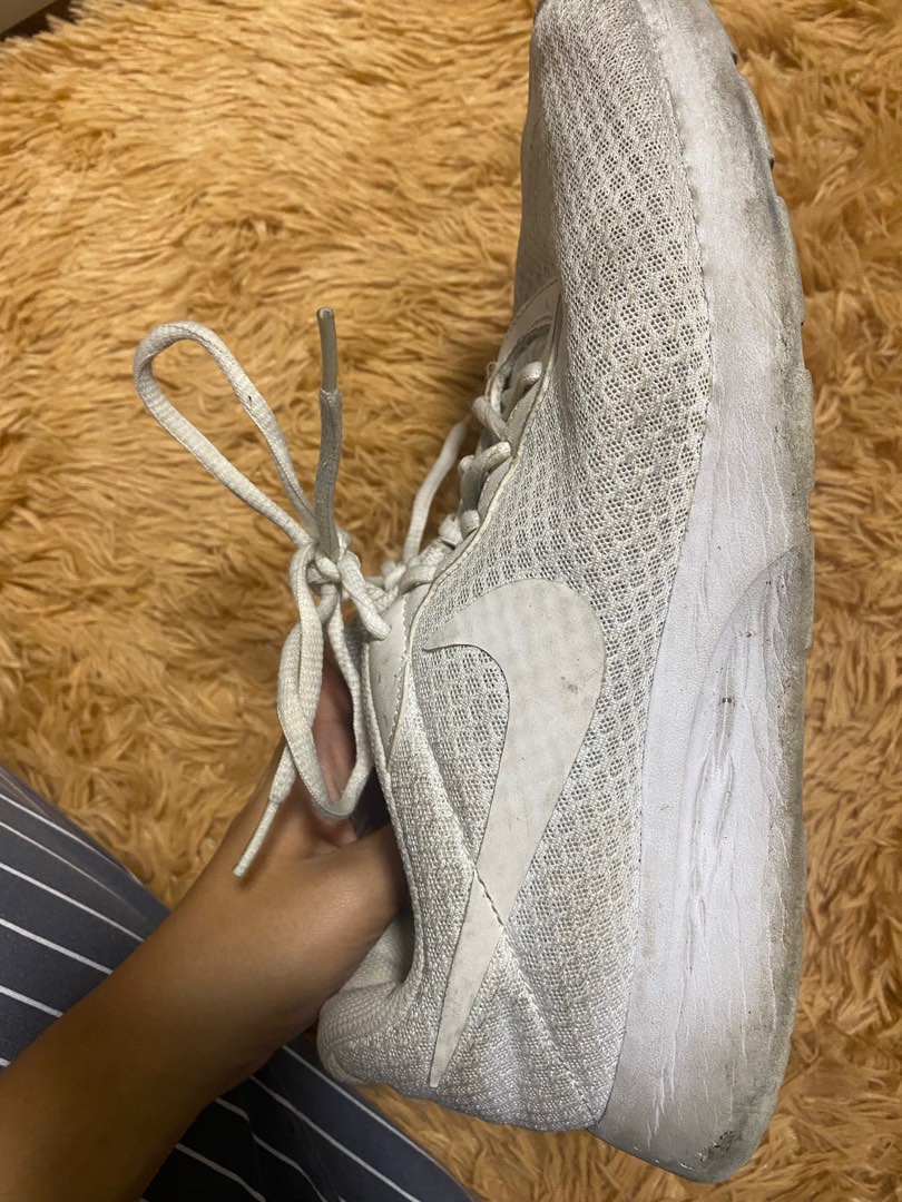 mens nike running shoes white