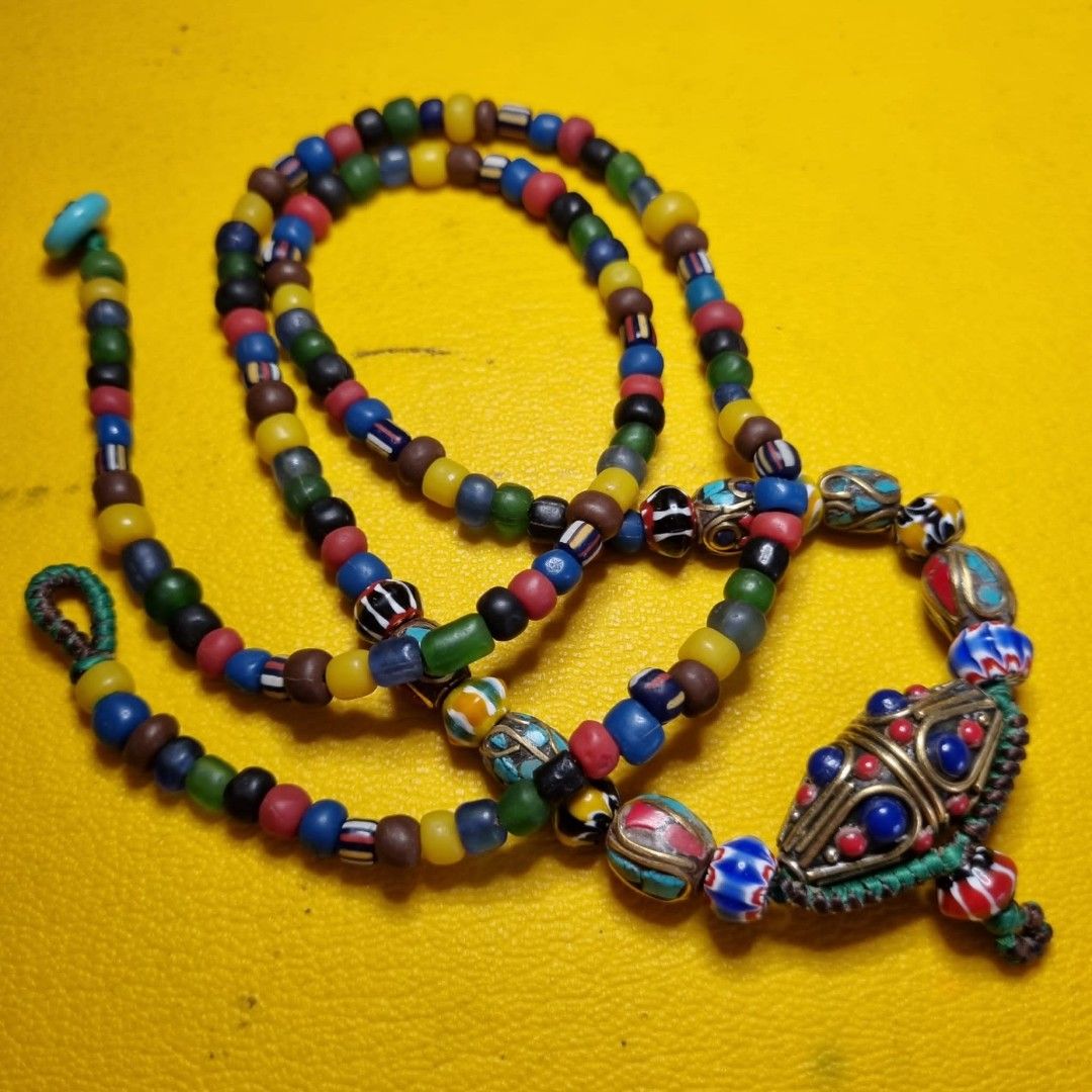 Glass hotsell bead jewelry
