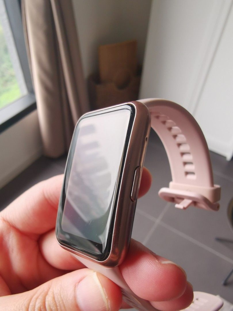 Huawei watch hotsell fit sakura pink