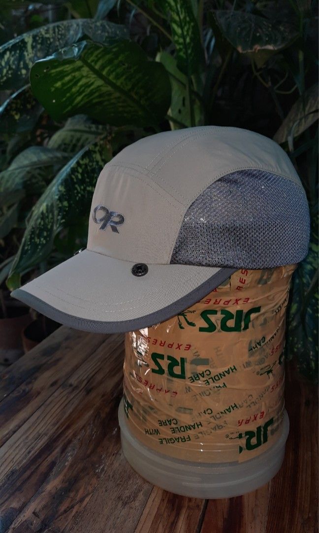 Outdoor Research Sun Runner Cap, Men's Fashion, Watches & Accessories