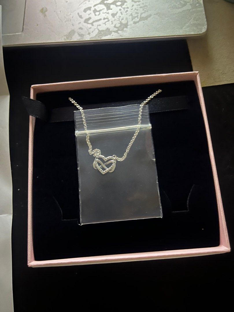 Dreams of love necklace pandora on sale