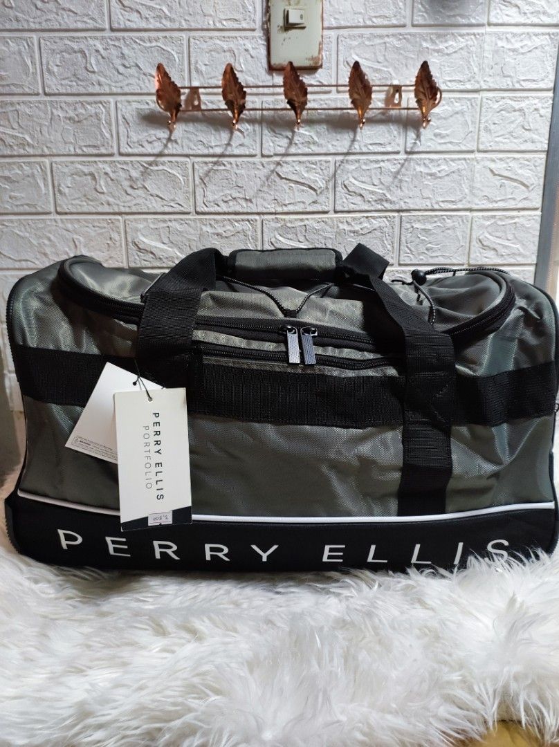 Perry ellis sales duffel bag