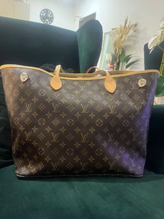 Louis Vuitton Monogram Reverse Giant Boîte Chapeau Souple - Brown Crossbody  Bags, Handbags - LOU765941