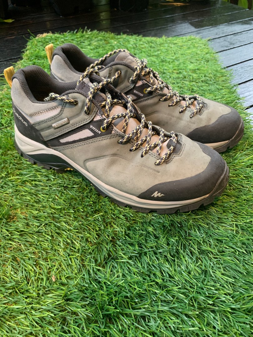 quechua hiking shoes