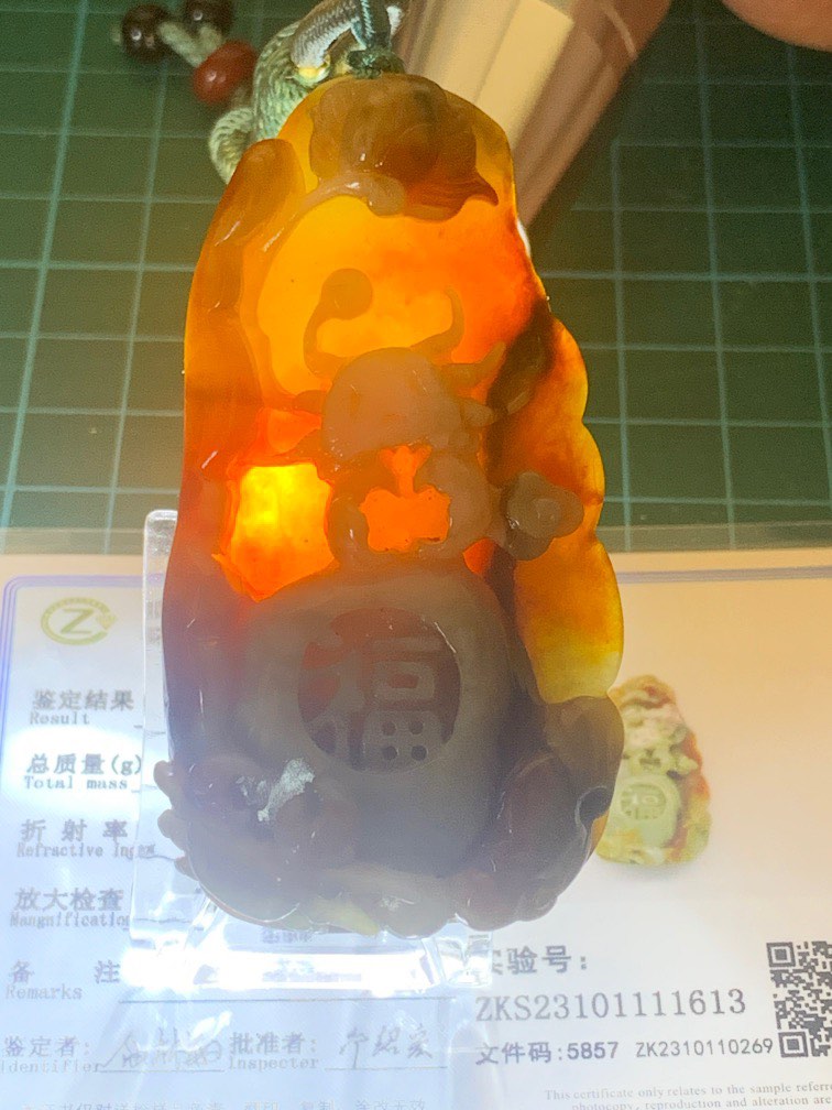 Rare crabs jade pendant, Hobbies & Toys, Memorabilia & Collectibles