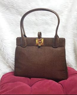 (Category: ) located in . Submitted by luxuryitems_ph (Listing ID 1261237485, Image 1). Description: .