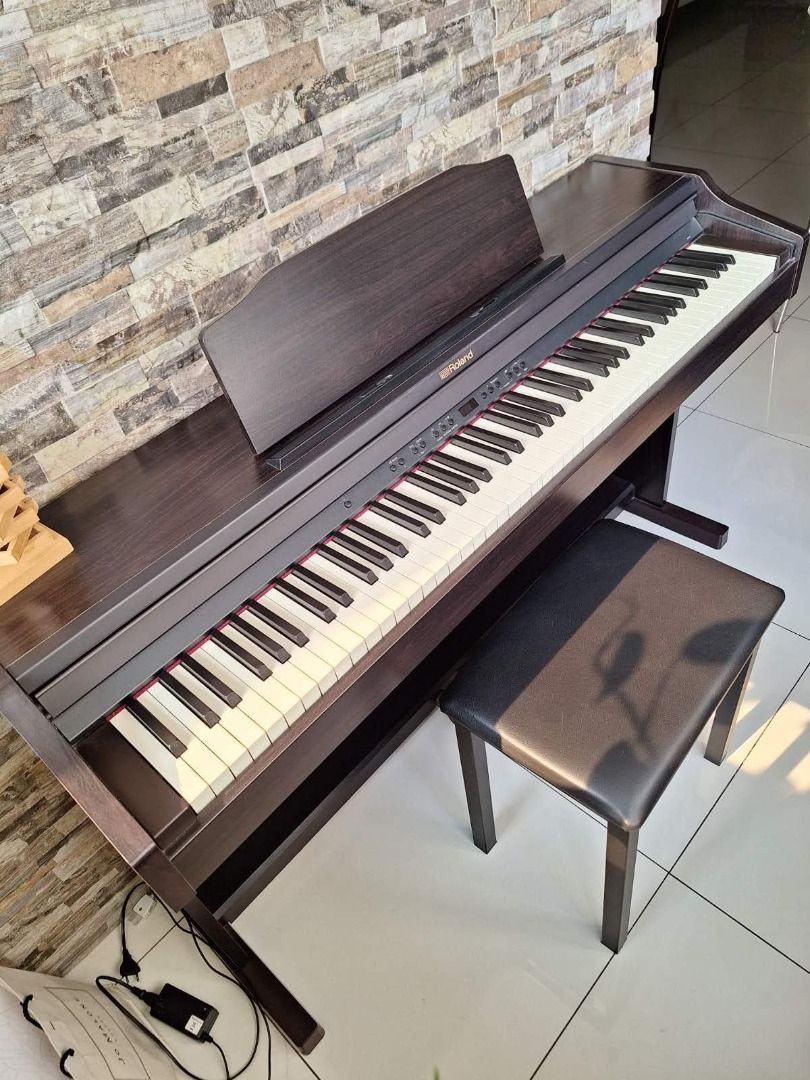 Roland Digital Piano RP501R (Negotiable), Hobbies & Toys, Music & Media