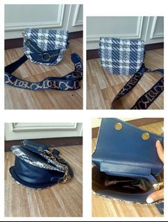 Céline CELINE Pouch Nylon Navy Auth 44762 Navy blue ref.957526 - Joli Closet