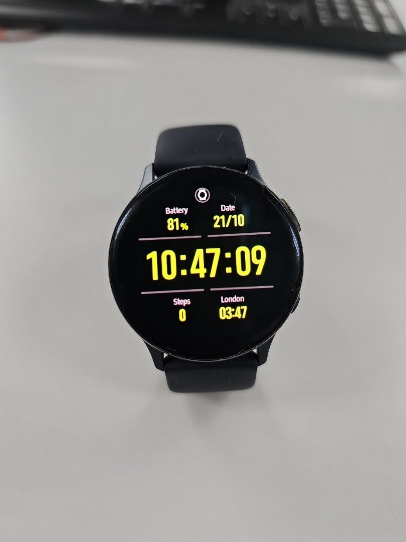 Galaxy outlet active 10