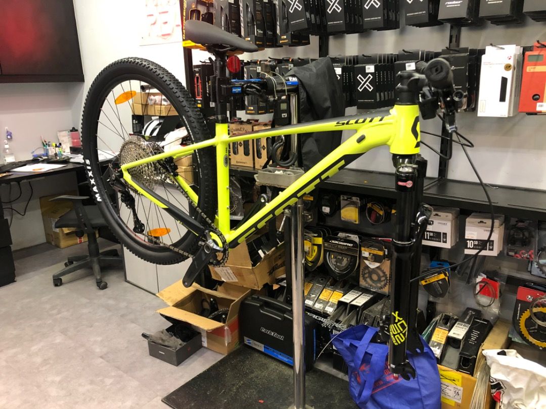 Scott scale discount 980 yellow 2021