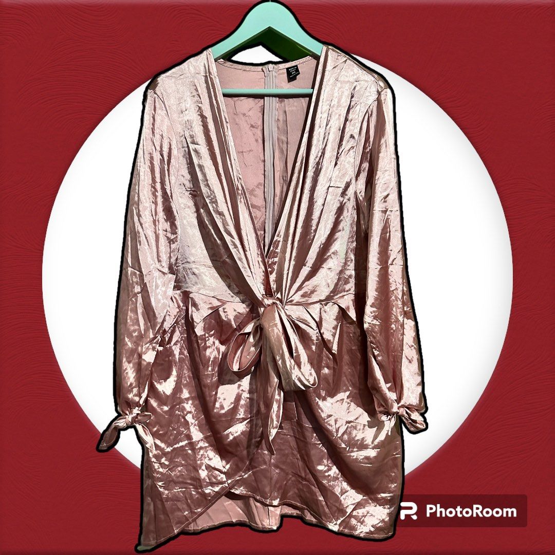 Shein Curve Metallic Shiny Blush/Peach Satin-Silk type Party /Event dress,  Women's Fashion, Dresses & Sets, Evening dresses & gowns on Carousell