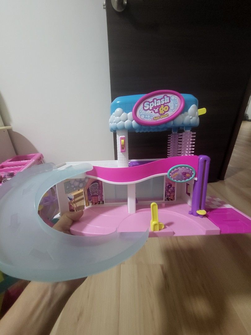 Shopkins Cutie Cars, Splash & Go Playset 