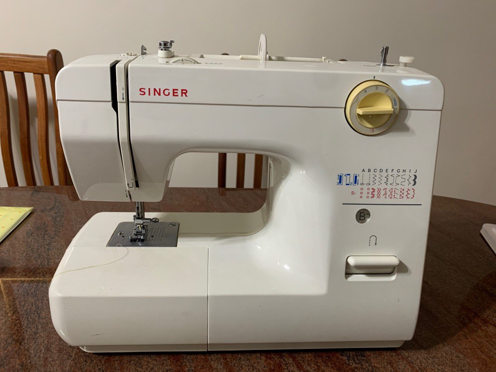 Singer Sewing Machine, TV & Home Appliances, Other Home Appliances on