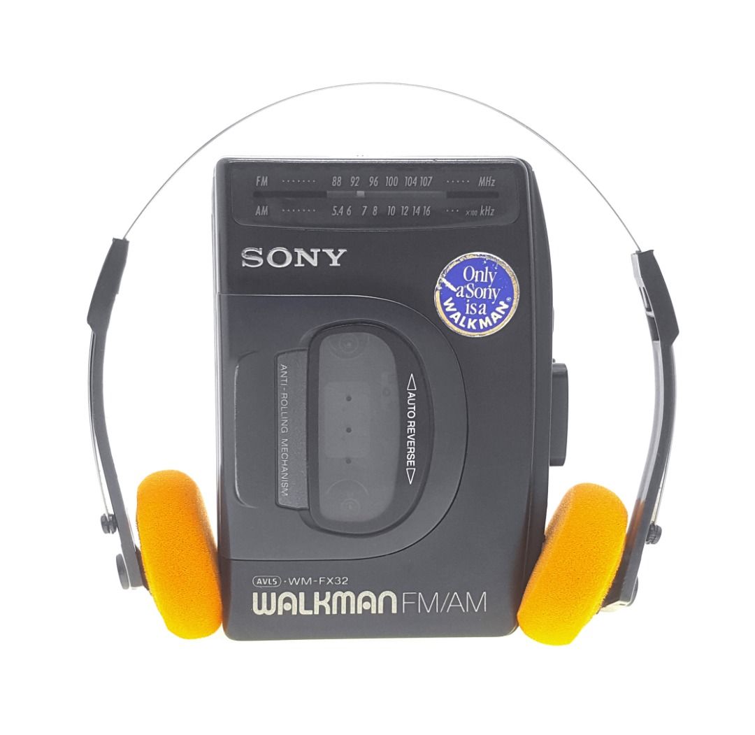 Sony Walkman WM-FX32 FM/AM Stereo Cassette Player