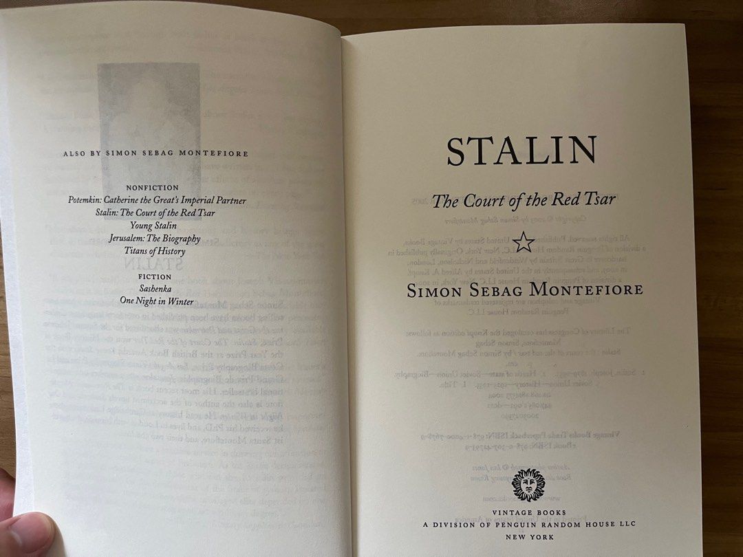 Stalin the court of the Red Tsar Hobbies Toys Books Magazines