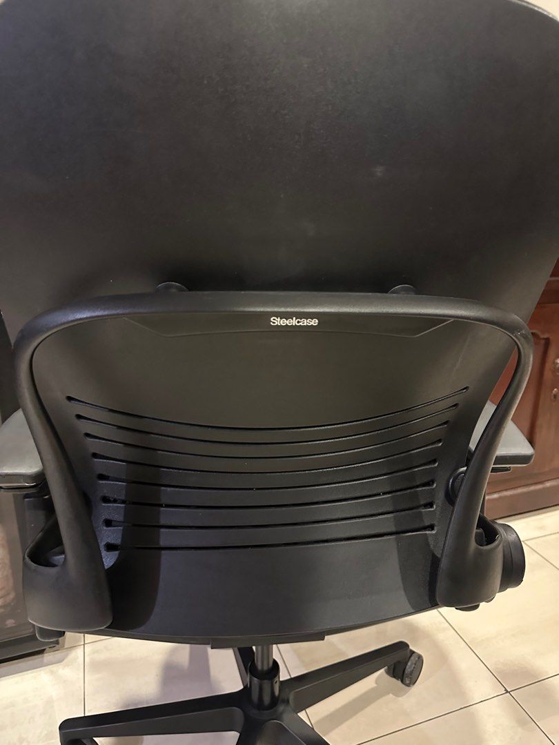 Leap v1 2025 headrest