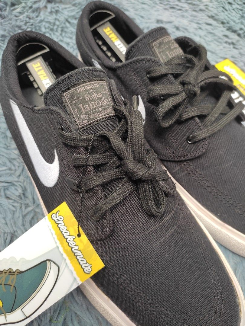 Janoski white deals canvas