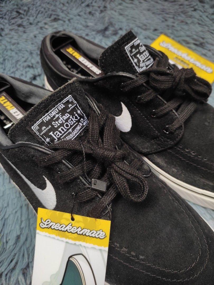 Janoski deals white suede