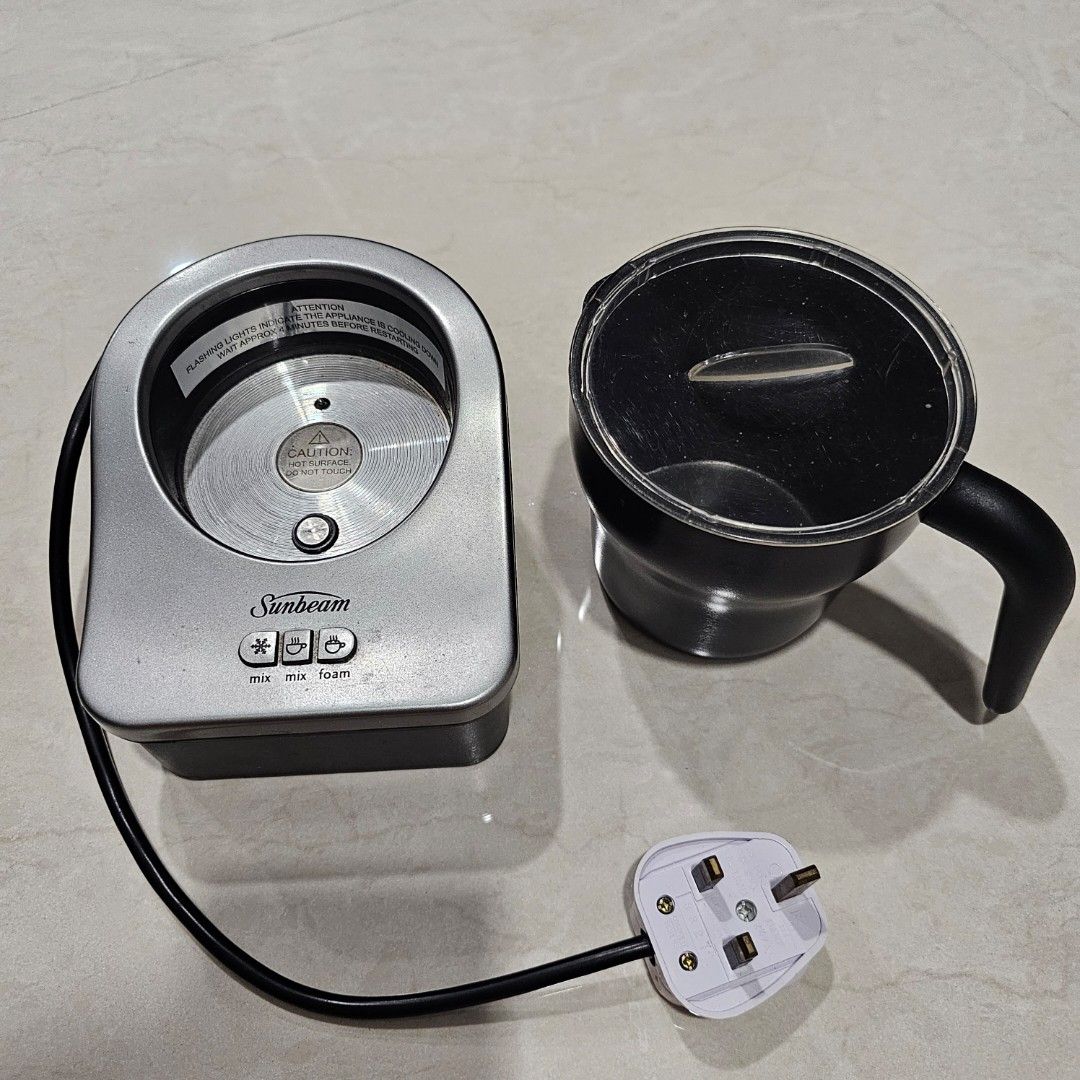 Sunbeam milk frother (detachable), TV & Home Appliances, Kitchen
