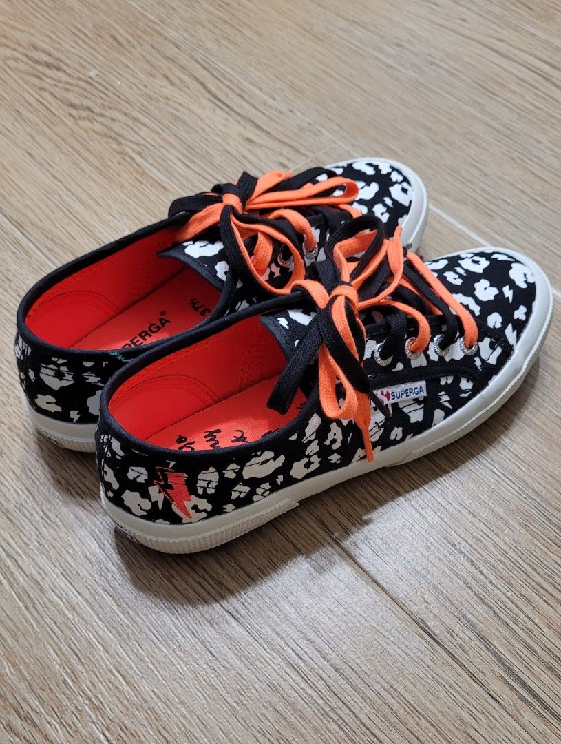 Superga scamp best sale and dude