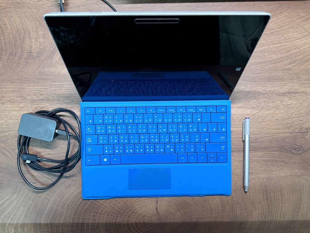 ✨隨意賣✨surface 3 可觸控筆電, 電腦及科技產品, 桌上電腦或筆記型