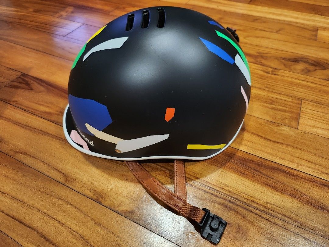 Poketo helmet sales