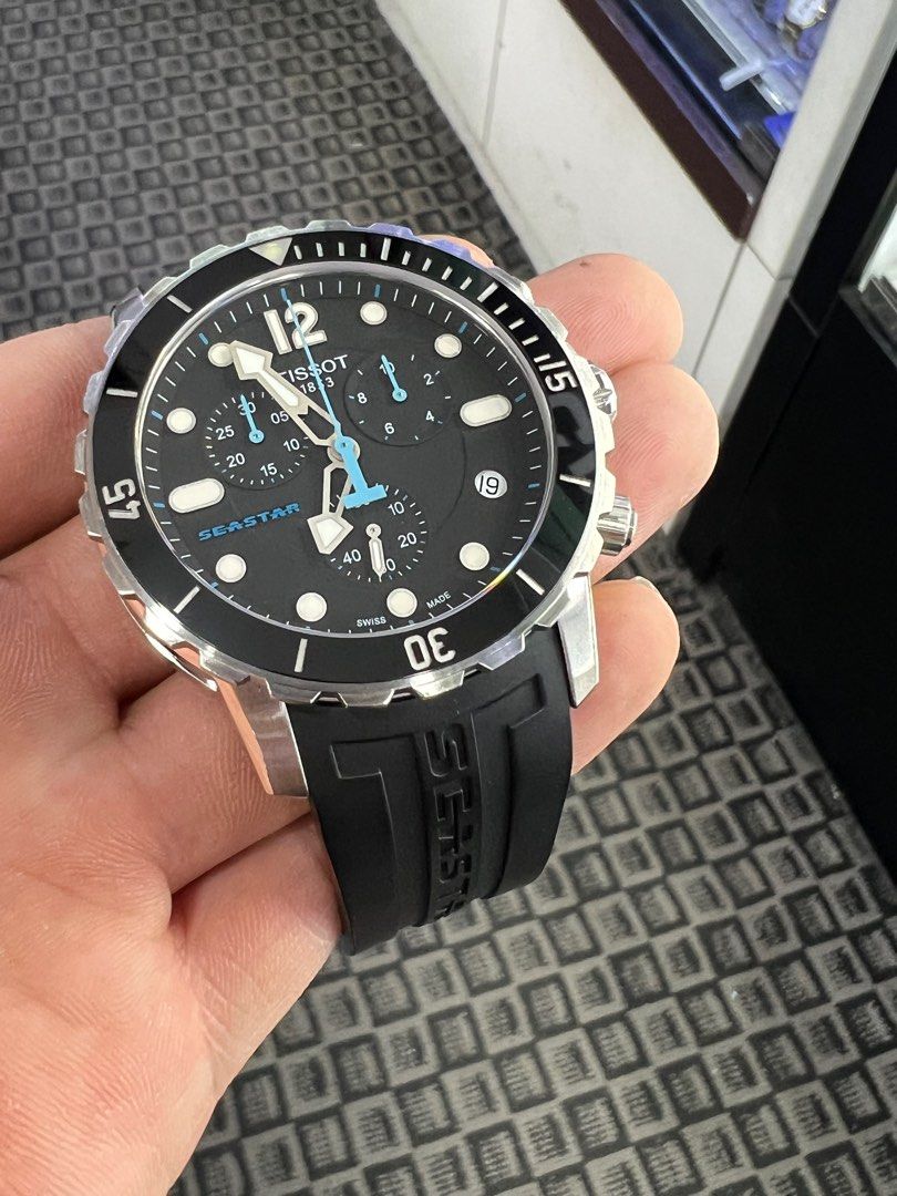 TISSOT SEASTAR SWISS MADE CHRONOGRAPH DIVERS 300M T066417 A Men s