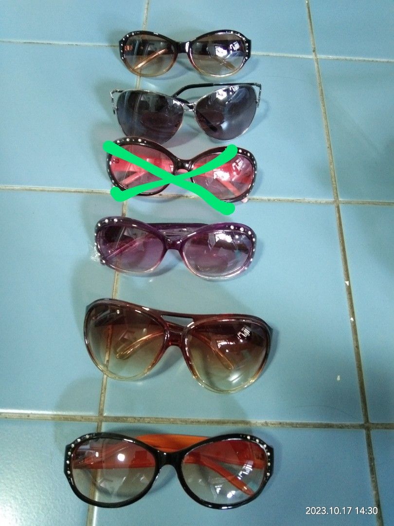 8 glasses hotsell
