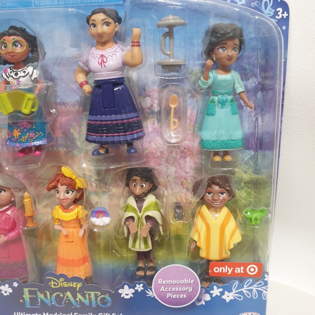 Disney Encanto Ultimate Madrigal Family Gift Set Exclusive Target New with  Box 192995219373 