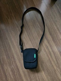 United Colours of Benetton Camera Sling Bag