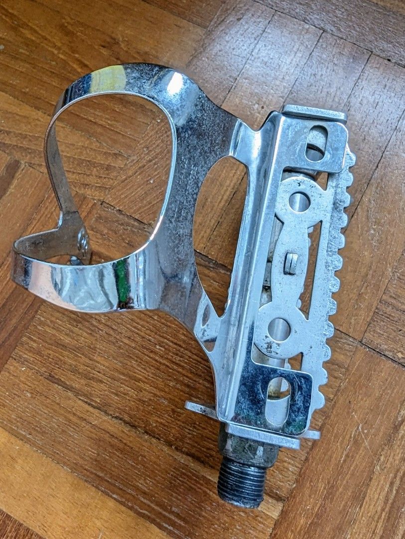 Vintage French pedals, Sports Equipment, Bicycles & Parts, Parts