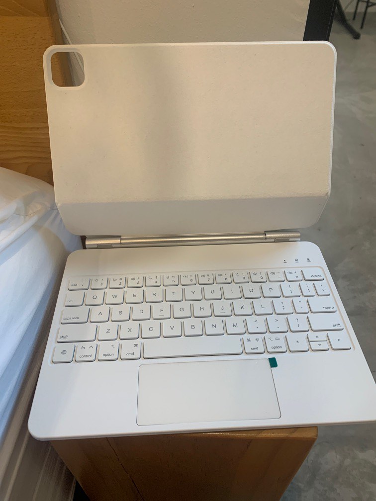 Wireless Magic Keyboard case (white) for iPad Air4/5 10.9inch