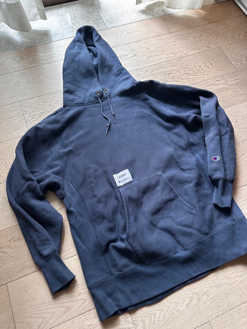 Wtaps X Champion hoodie used, 男裝, 上身及套裝, 衛衣- Carousell