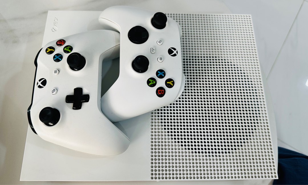Xbox One S with two controller, Video Gaming, Video Game Consoles, Xbox ...
