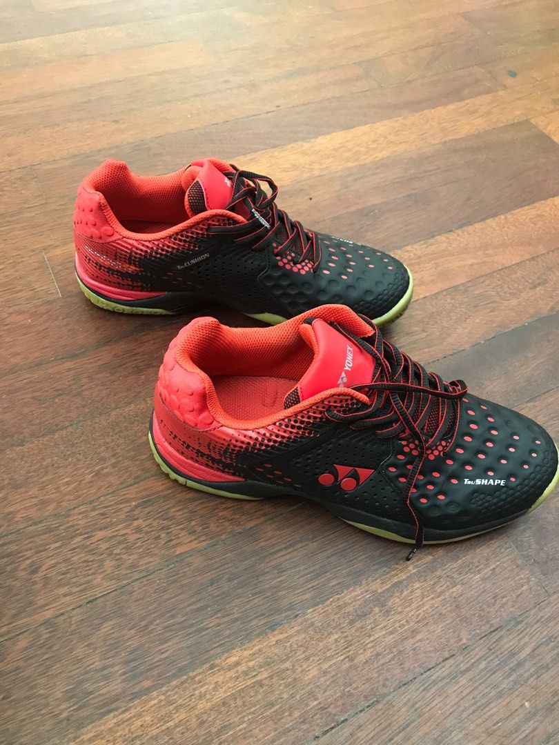 Yonex tru cushion shoes store