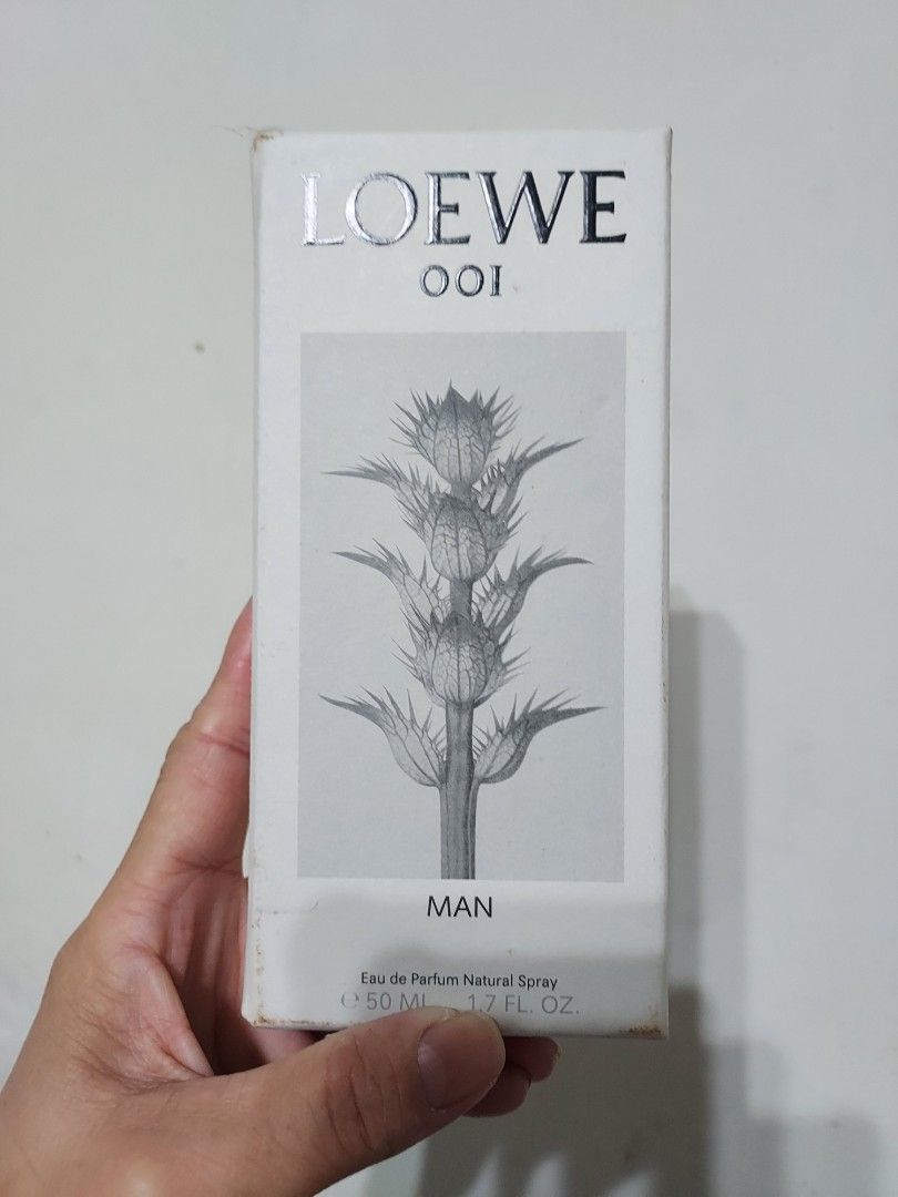 買大送小Loewe 001 Man EDP 50ML, 美妝保養, 香體噴霧在旋轉拍賣