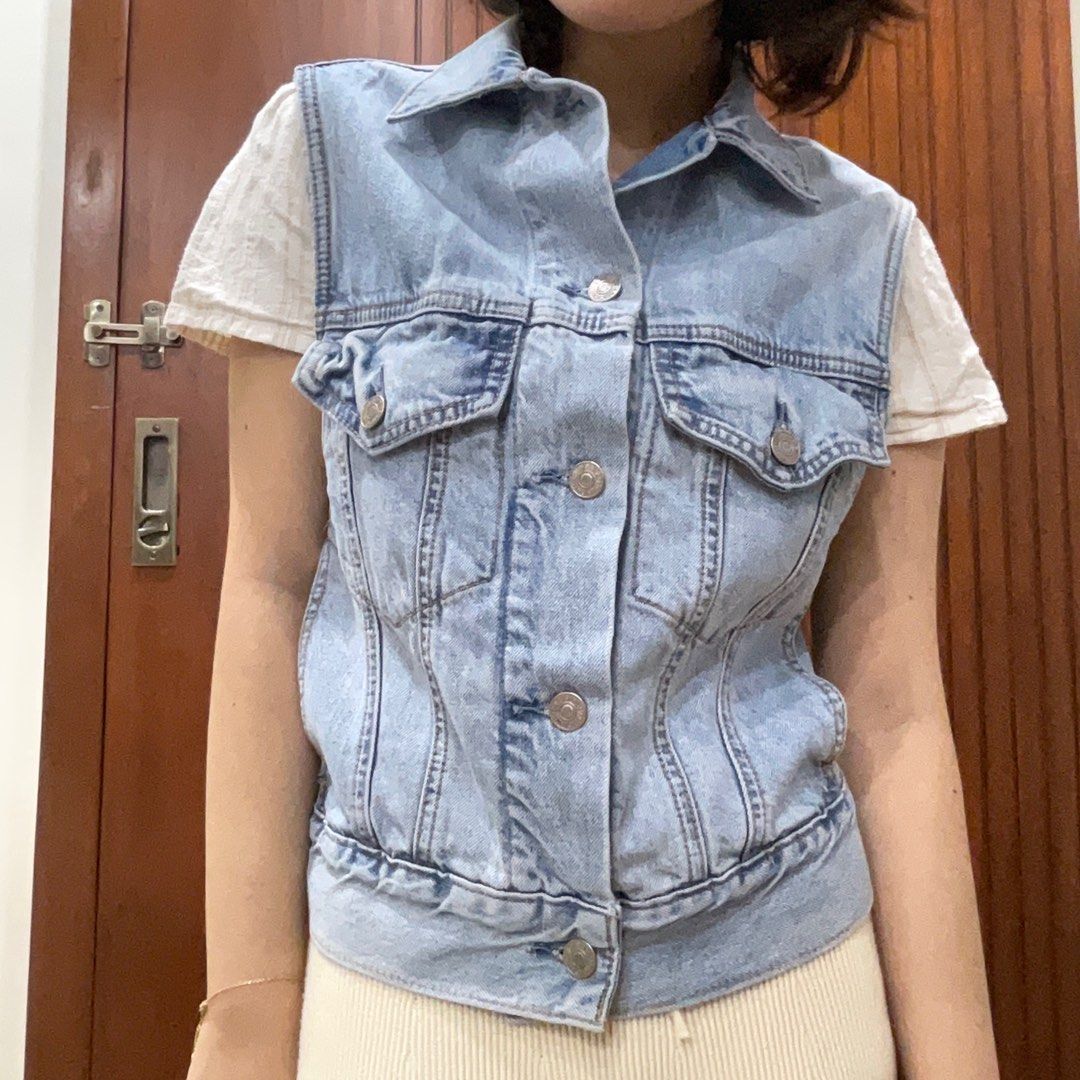 Abercrombie hotsell vest womens