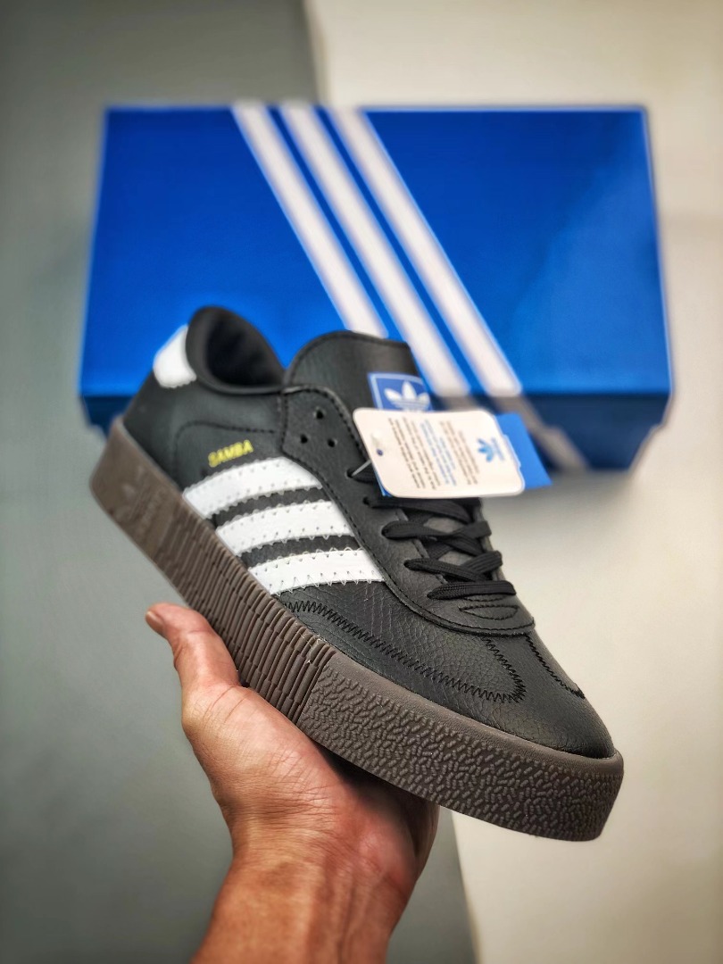 Grey samba rose on sale