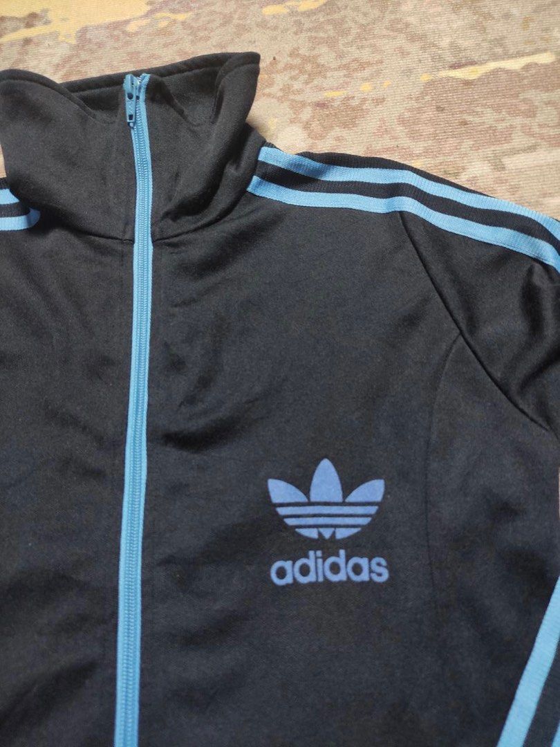 Adidas track hotsell top ladies