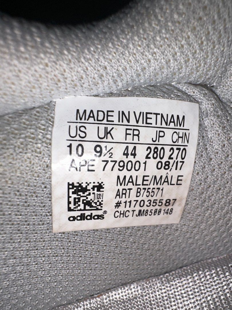 Yeezy 700 tag sale