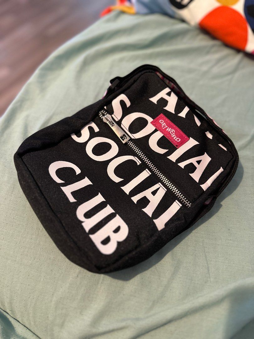 Anti social outlet social club bag