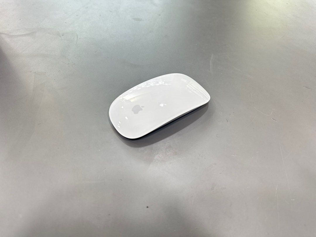 Apple Magic Mouse 2代香港行原裝正品可以放心購買可以放心使用鋪頭開