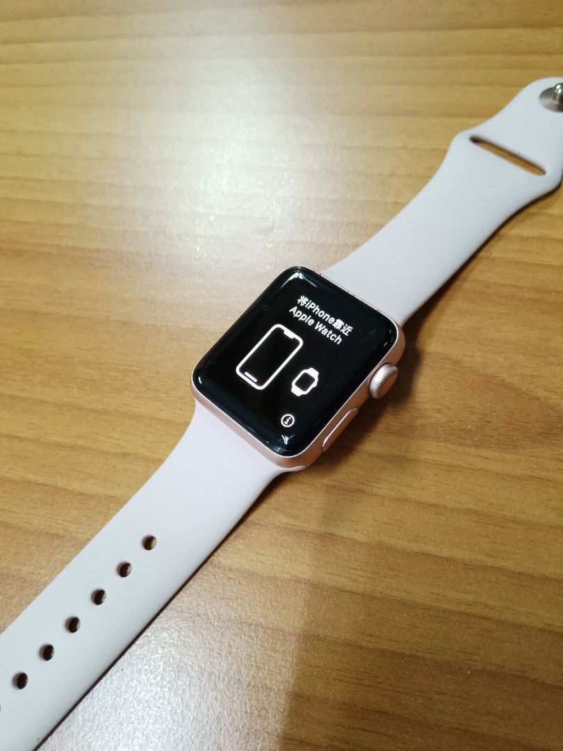 Apple watch rose gold white band hot sale