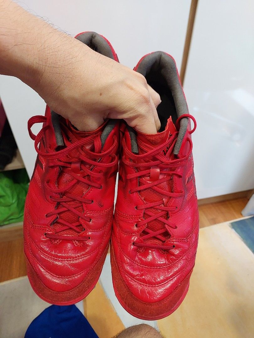 Asics DESTAQUE FF 2 TF turf shoes bought from Japan