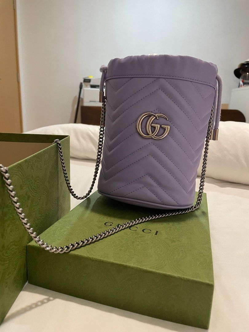Gucci mini marmont bucket bag top