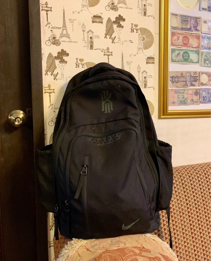 Kyrie bookbag top