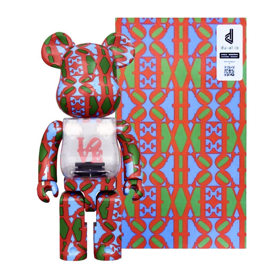 Bearbrick Robert Indiana “LOVE”, 興趣及遊戲, 玩具& 遊戲類- Carousell