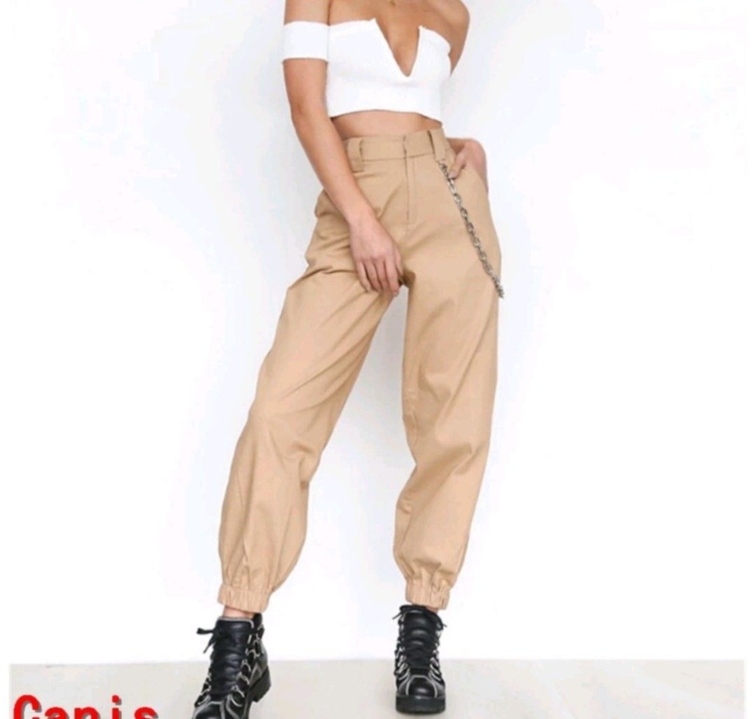 Womens cargo on sale pants with chain