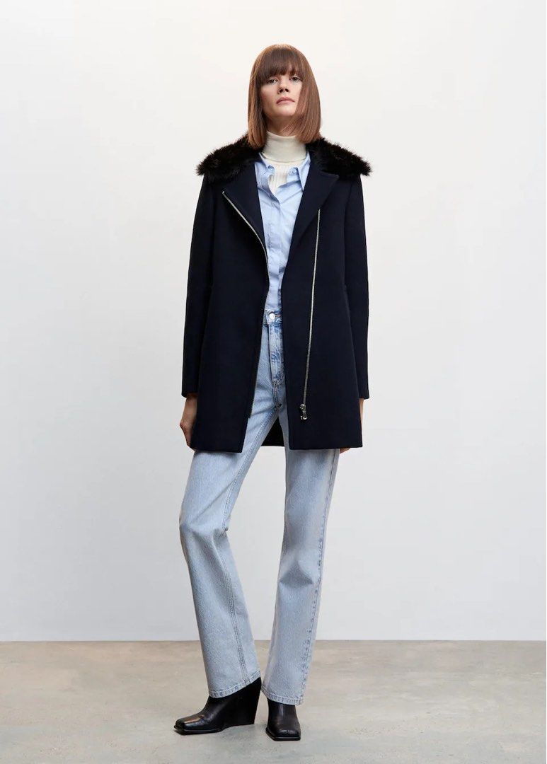 Fur outlet neck coat