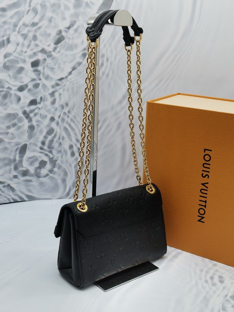 Black louis vuitton 2025 bag with gold chain
